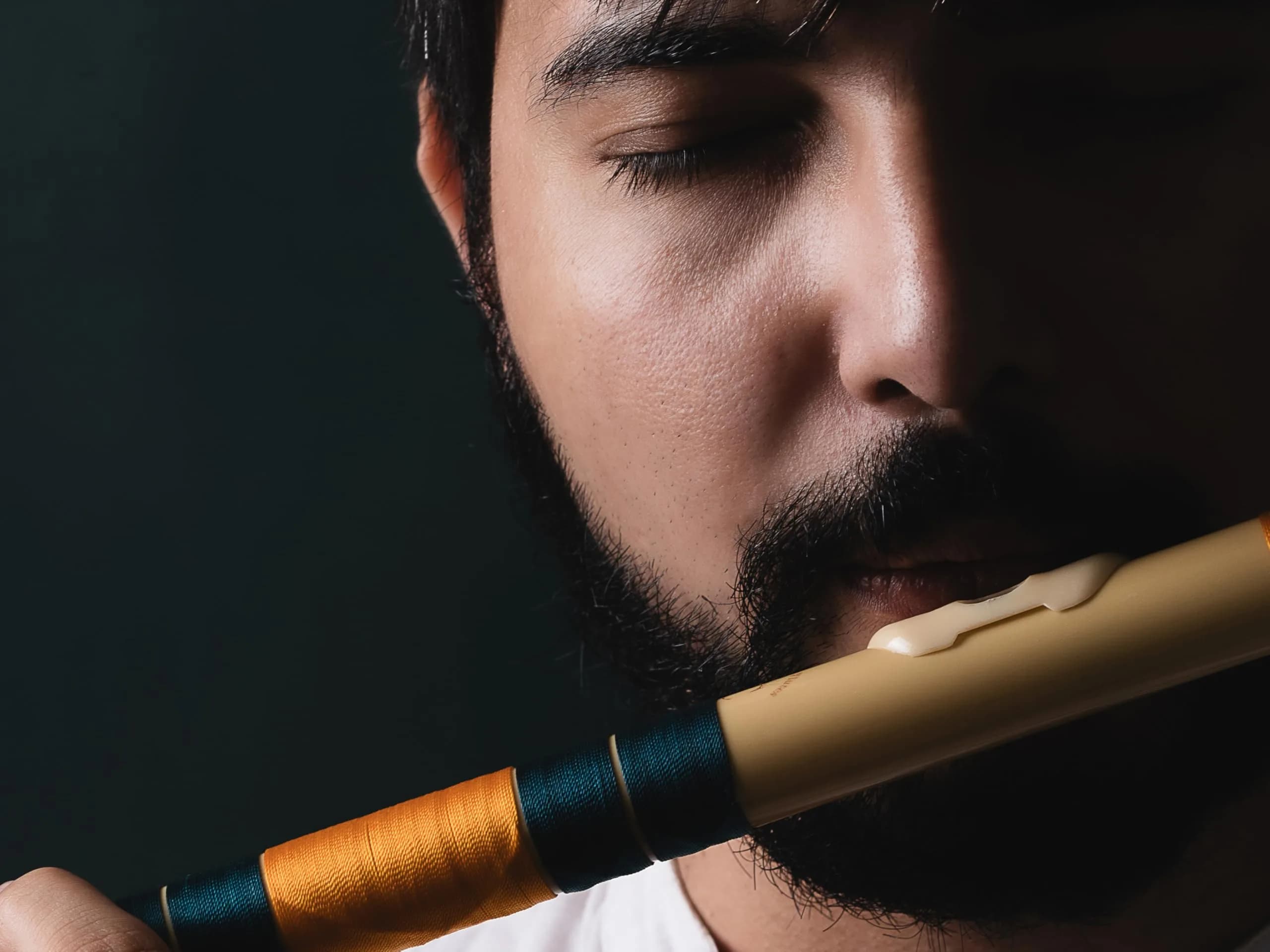 Radhe Flutes C Natural Bansuri | Dark Green & Orange Threads | Tuned A=440Hz | 49cm (19.3in) | PVC Fiber - view 2