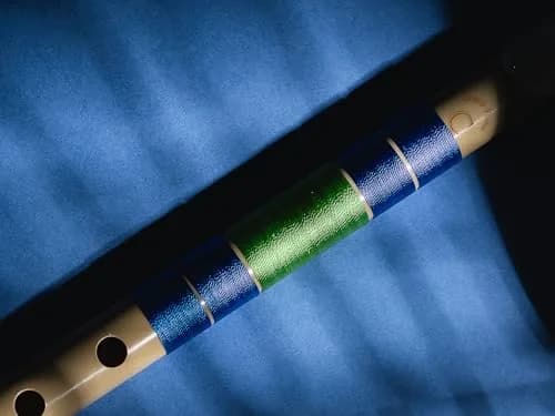 Radhe Flutes C Natural Bansuri PVC Fiber 49cm (19.3in) | Tuned A=440Hz, Blue & Green thumbnail 9