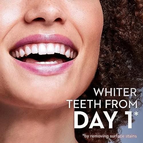 Oral-B 3D White Replacement Brush Heads (6 Count) | Whitens Teeth from Day 1 thumbnail 3