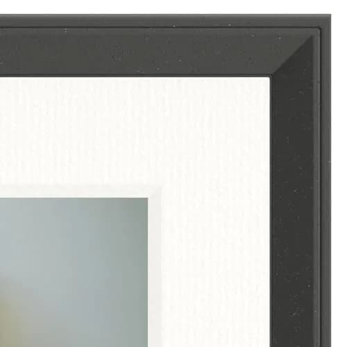 AURA Carver Mat HD Digital Picture Frame 25.65 cm (10.1") | Wirecutter's Best Frame for Gifting thumbnail 8