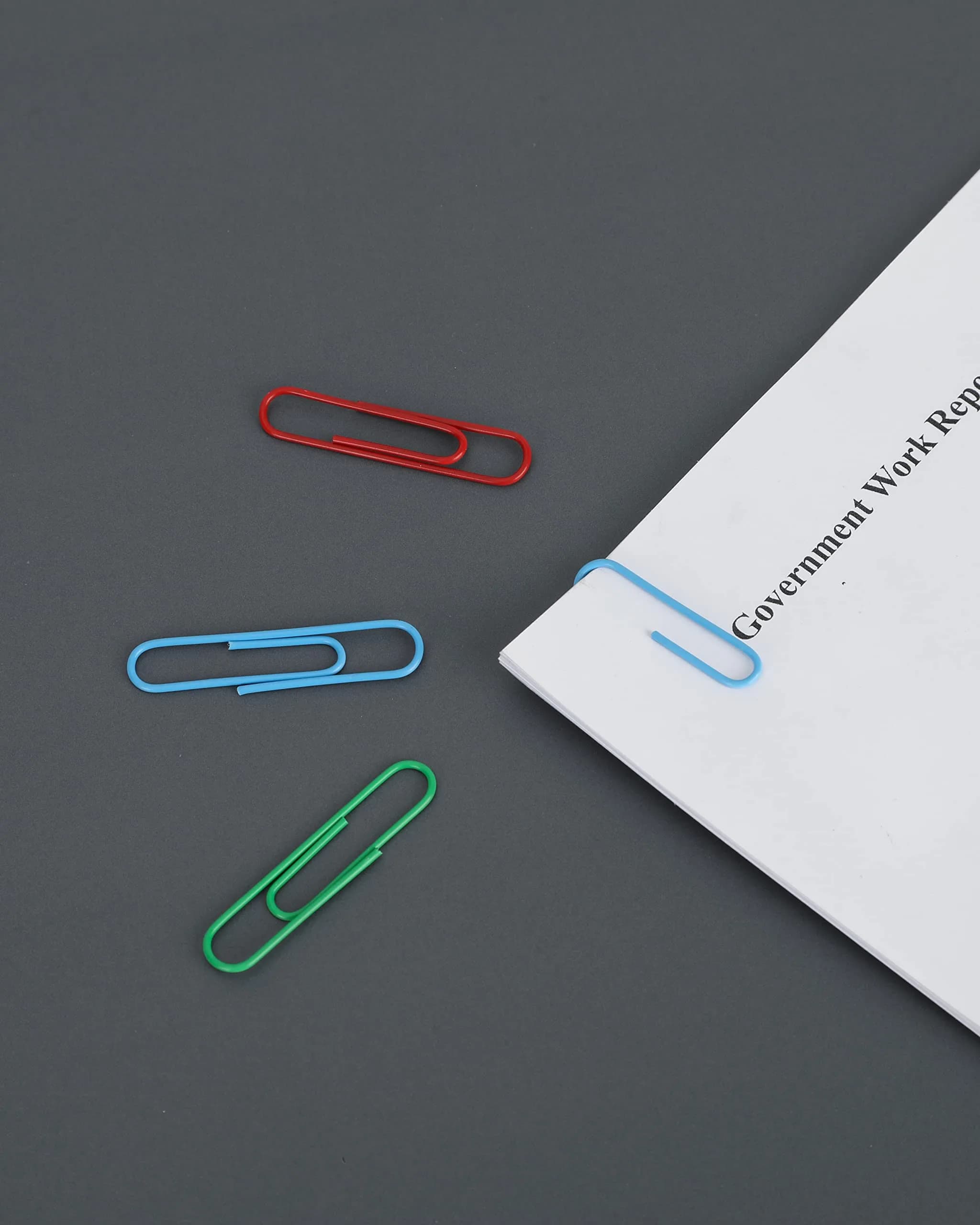 PAPERPAL Colorful Vinyl Coated Paper Clips, 50 mm (2 in) & 33 mm (1-2/7 in), 540 Count | Assorted Colors for Office & School - view 5