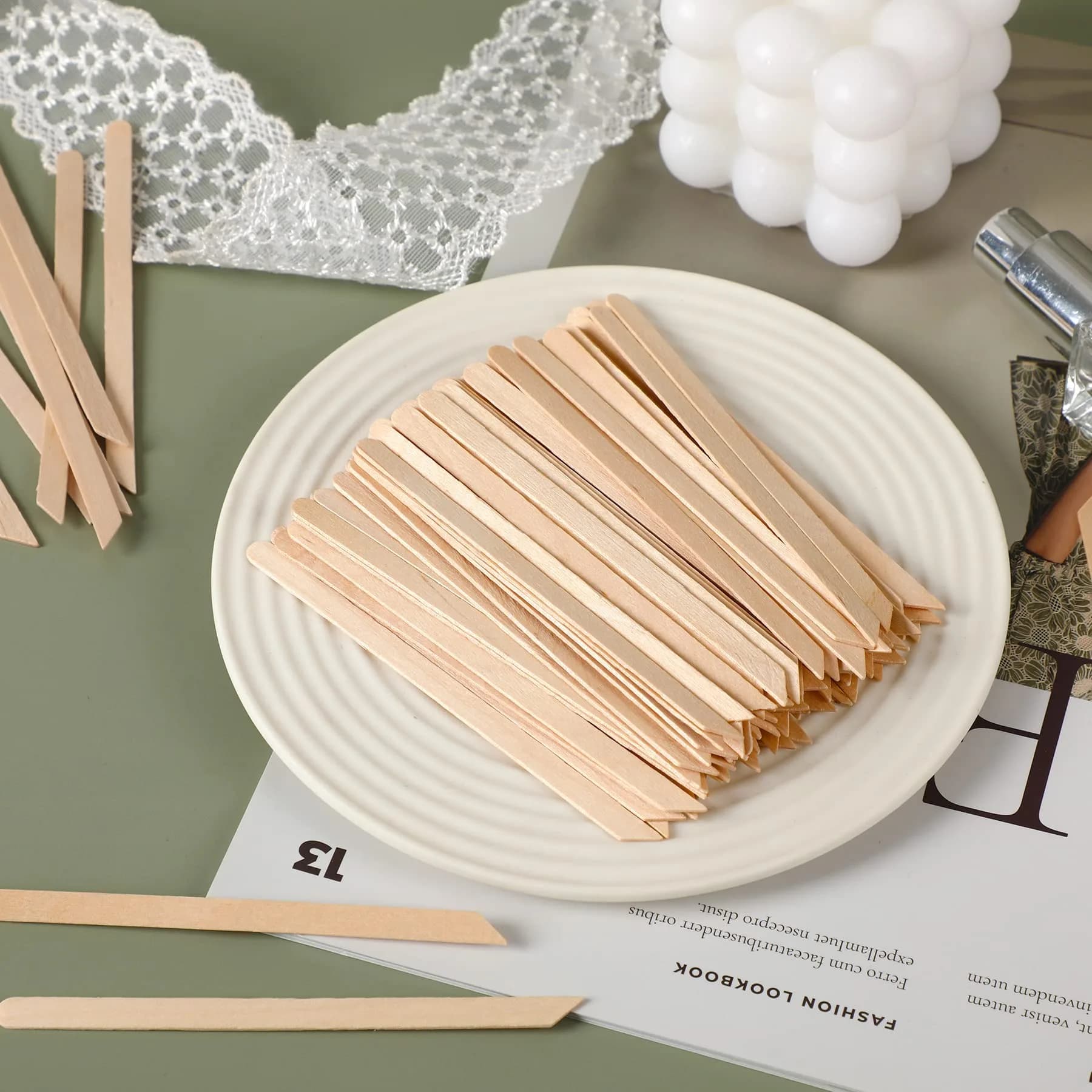 JANYUN 200 Pcs Wooden Waxing Sticks Applicator Slanted Handle | Precise Application for Eyebrows, Bikini, Face thumbnail 4