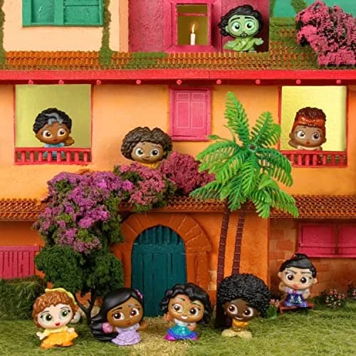 Disney Doorables Encanto Collection Peek 9 Figurines | Just Play Toys for Ages 5+ thumbnail 7