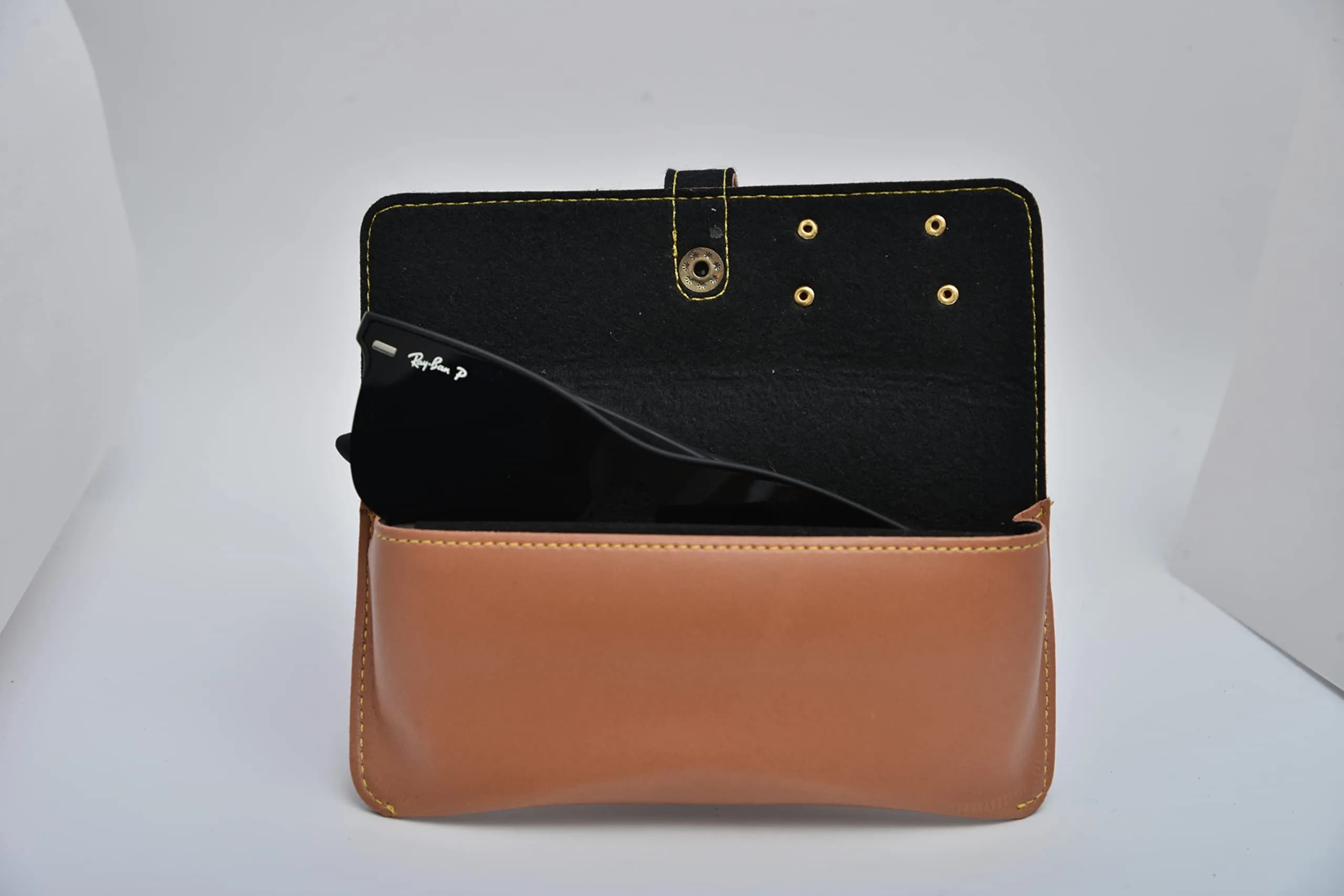 YOUR GIFT STUDIO Personalised Leather Gift Set for Women | Tan, Classic - view 5