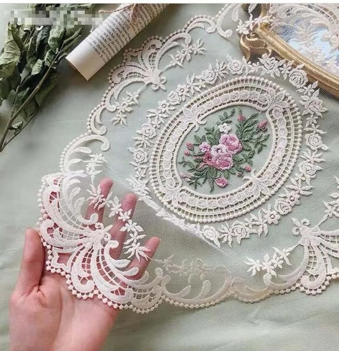 Fiygor Retro Lace Placemats 2-Pack 30x40 cm (12x16 inches) | Handmade French Crochet Doilies for Dining Tables - main product image