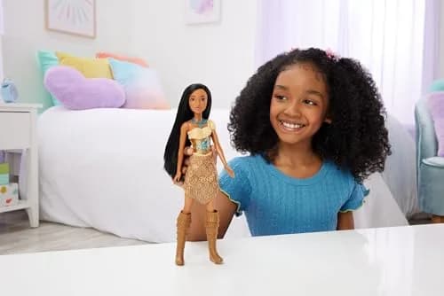 Mattel Disney Princess Pocahontas Fashion Doll in Signature Look | 11-inch, Posable, Signature Outfit thumbnail 2