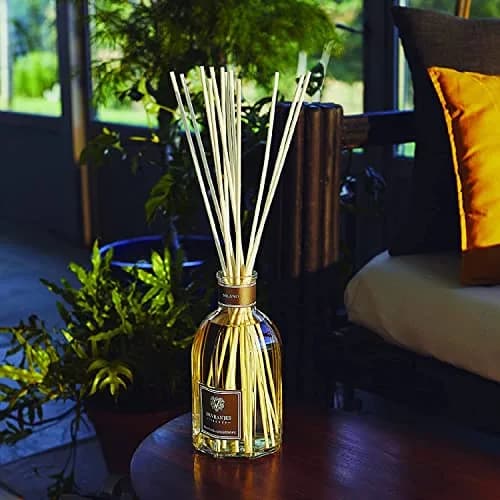 Dr. Vranjes Milano 1250 ml Diffuser + White Sticks Bundle | Luxury Home Fragrance with Patchouli, Pepper & Sandalwood thumbnail 5
