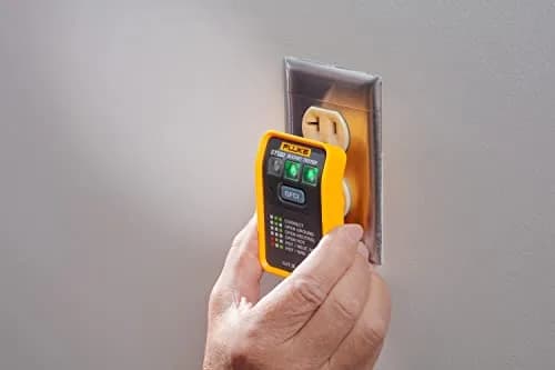 Fluke ST120 GFCI Socket Tester Without Beeper | Tests Outlets for Miswiring & GFCI Function thumbnail 5