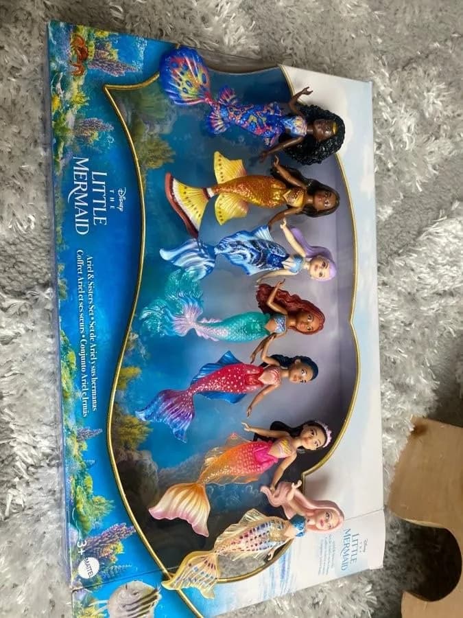 Mattel Disney Princess Toys, The Little Mermaid Ariel & Sisters Small Doll Set, Collection of 7 Mermaid Dolls, Inspired by the Movie | Poseable, Collectible, Family Fun thumbnail 8