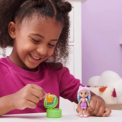 Gabby’s Dollhouse Rainbow Gabby & Friends Figure Set with 4 Figures | Ages 3+ thumbnail 4