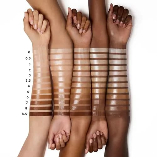 e.l.f. Halo Glow Liquid Filter 31.4ml (1.06 Fl Oz) | Hydrating Complexion Boost with Hyaluronic Acid & Squalane thumbnail 3