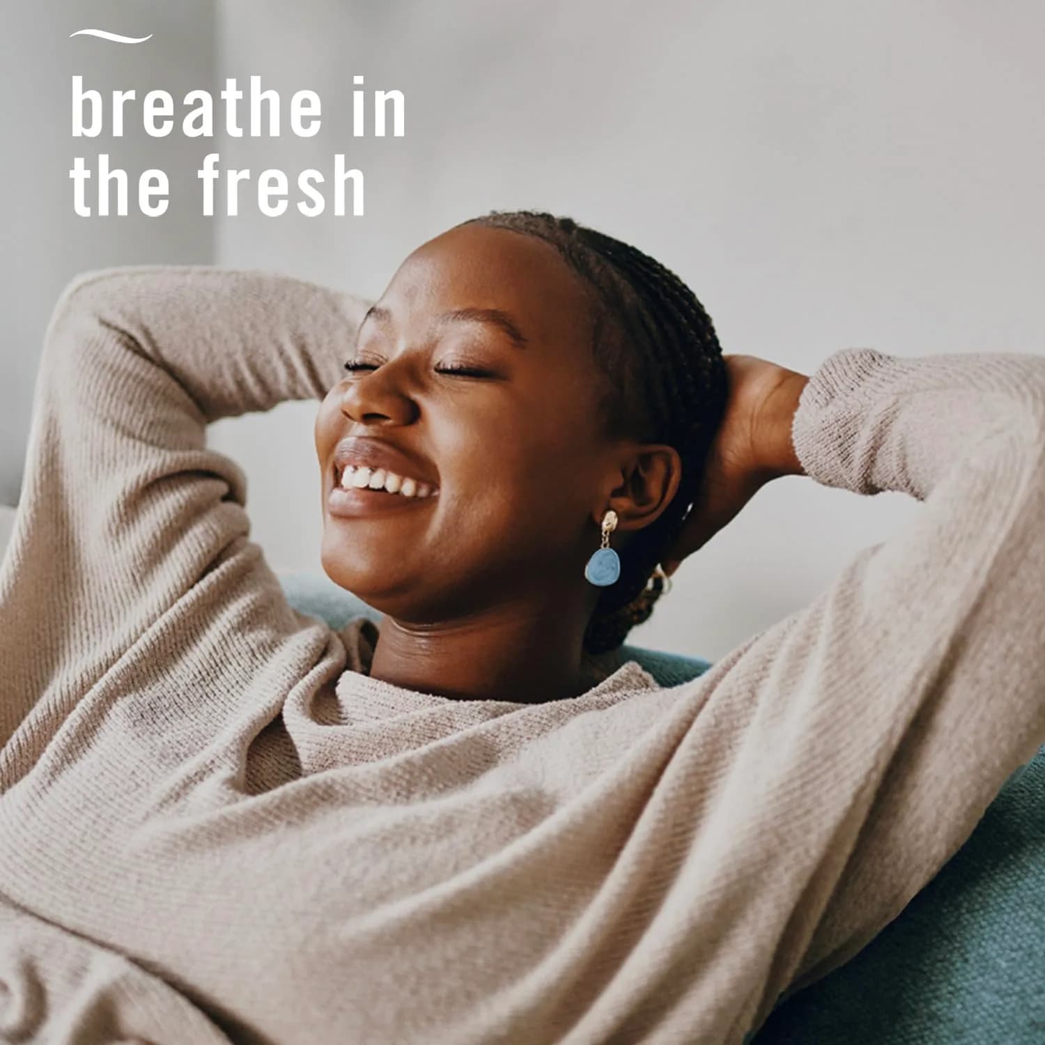 Febreze Fade Defy Plug-In Air Freshener Starter Kit with Downy April Fresh Scent, 2 Refills | Lasts 50 Days on Low - view 7