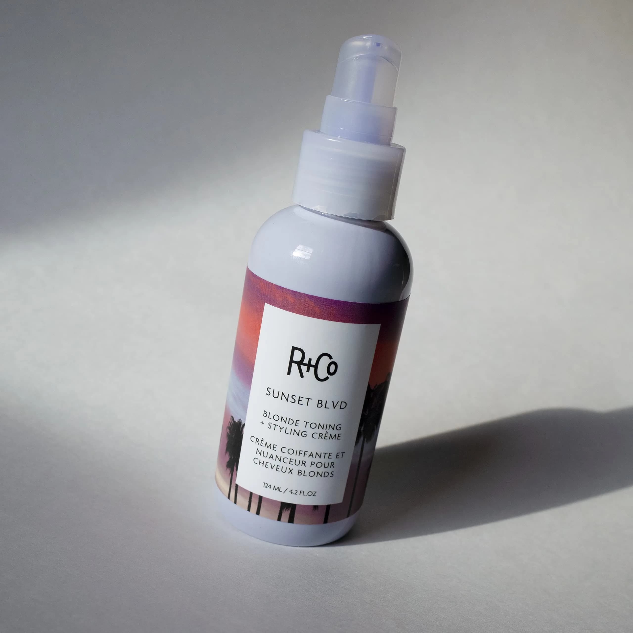 R+Co SUNSET BLVD Blonde Toning Styling Crème 124ml (4.2 Oz) | Tones Brassiness & Smooths Damaged Hair - view 4