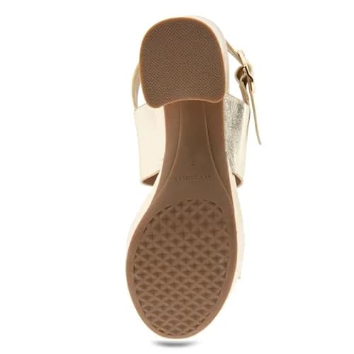Aerosoles Women's CAMERA Platform Wedges 5.5M | Gold Metallic Leather Casual thumbnail 5