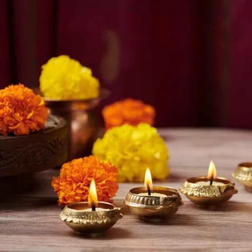 Om Phool Batti Cow Ghee Diya for Puja, 100 Pieces, Wax Free Vegan Ghee Batti/Wicks/Jyot for Puja Aarti, Yellow | 200g (Pack of 100) thumbnail 4