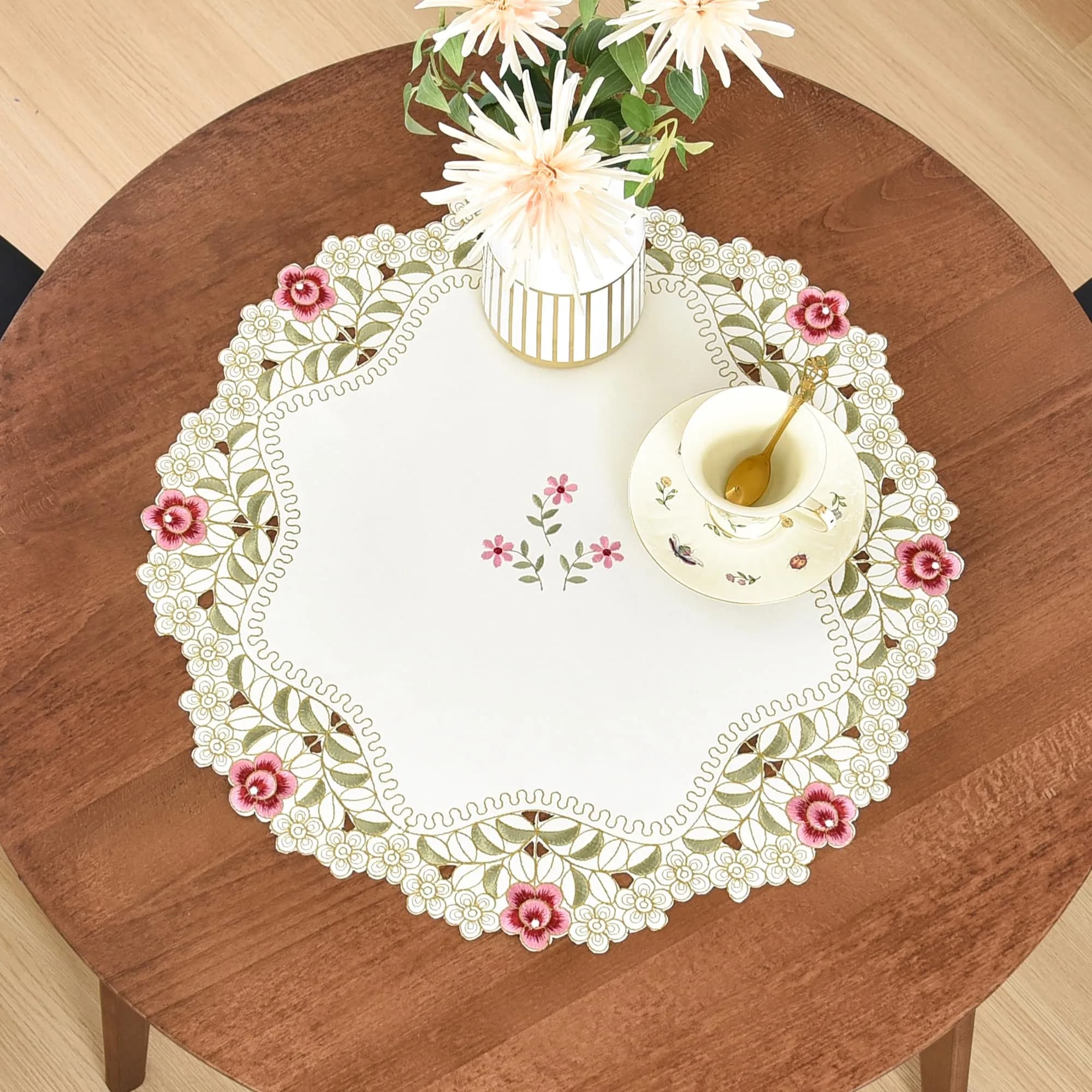 Wolkemer 2 Pack Round Doily Embroidered Tablecloth 51cm (20 inch) | Jacquard Floral Style for Dining & Parties — Round 20 inch