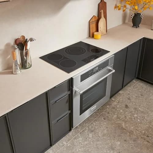 Thor Kitchen 30-Inch Electric Cooktop TEC30 | 4 Elements, 9 Power Levels, Touch Glass Controls thumbnail 4