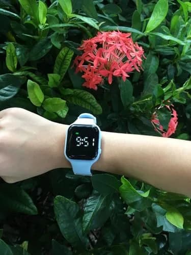 e-vibra Vibrating Alarm Watch for Potty Training & Medical Reminders, Light Blue, 15 Alarms | Water Resistant thumbnail 3