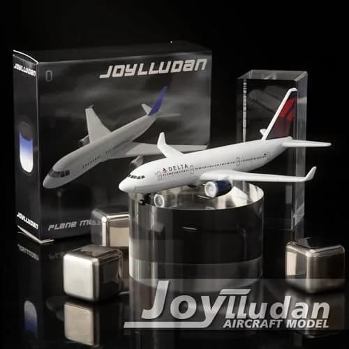 Joylludan Delta Plane Model 14.2 cm (5.6 in) Length | Diecast Alloy Aircraft Replica for Collections thumbnail 6