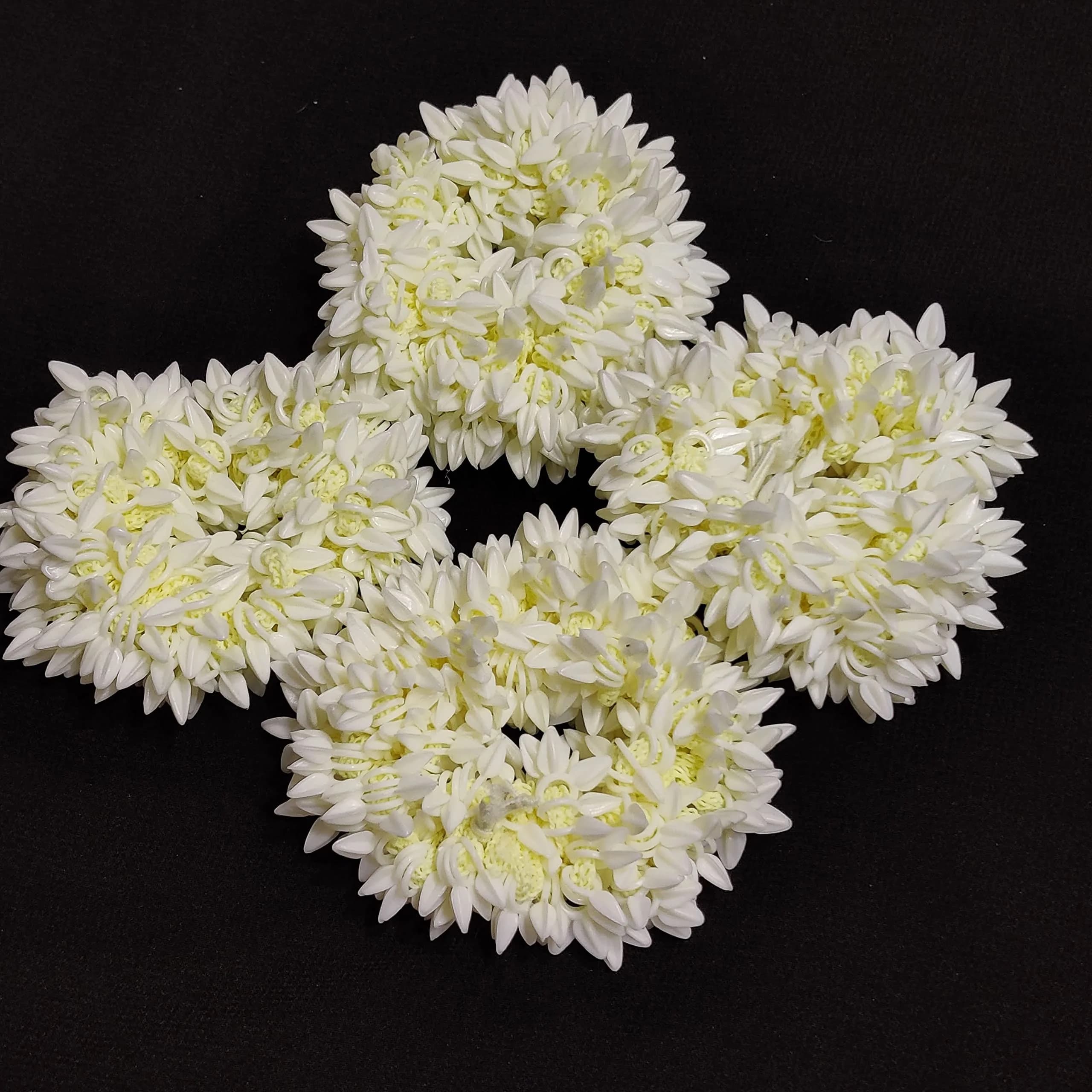 Pretty Charming Artificial Hair Gajra Bands Set of 4 | Floral Pattern — White