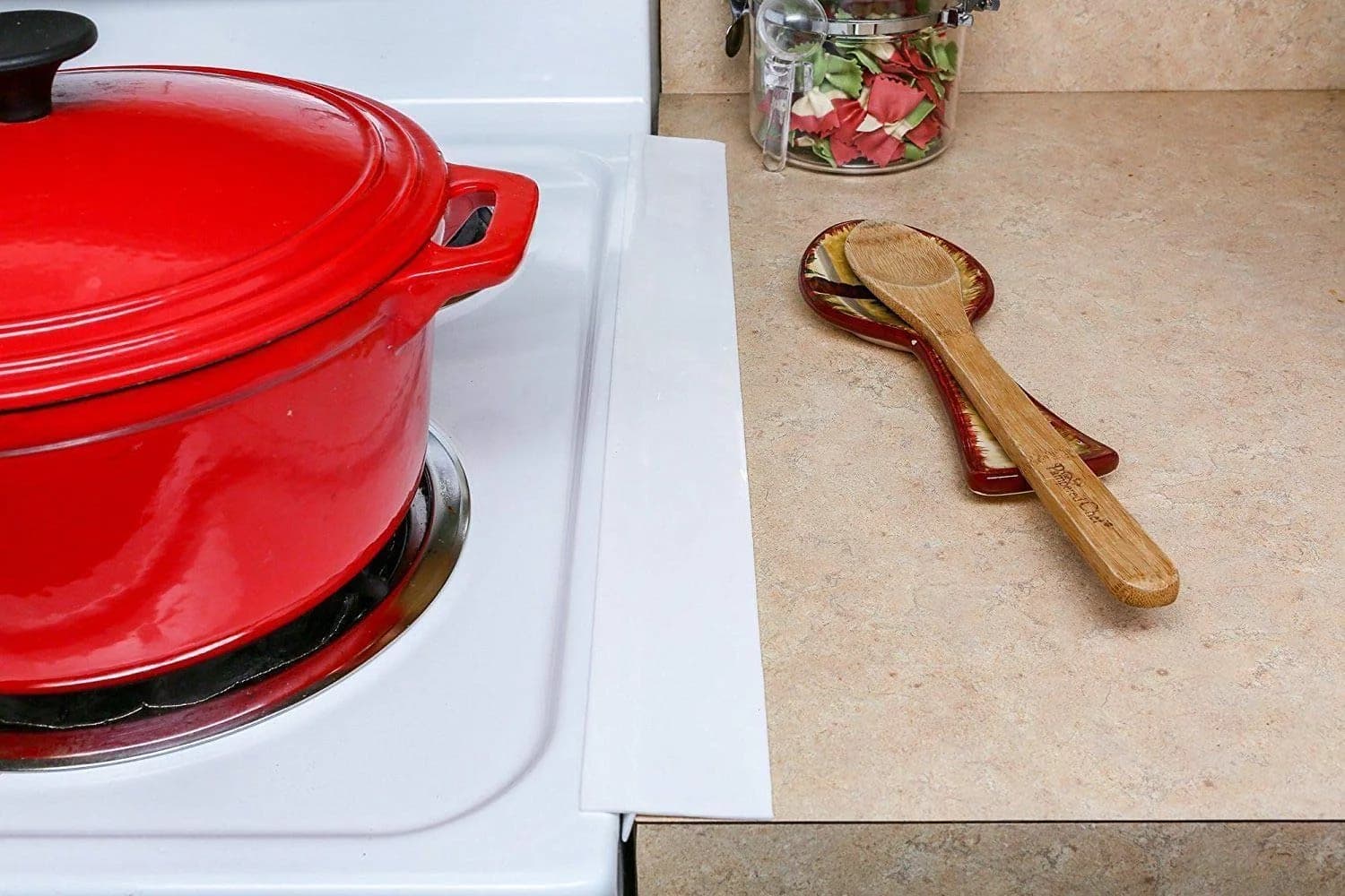 DOOHOOKIT 53 cm (21 in) Silicone Stove Gap Cover - Bright White | USA-Made Food-Grade Silicone for a Spotless Kitchen - view 6