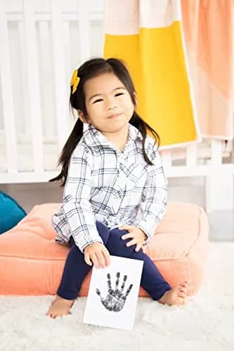Pearhead Clean-Touch Baby Ink Pad Kit, Medium/Large Black | Mess-Free Handprint & Footprint Maker thumbnail 6