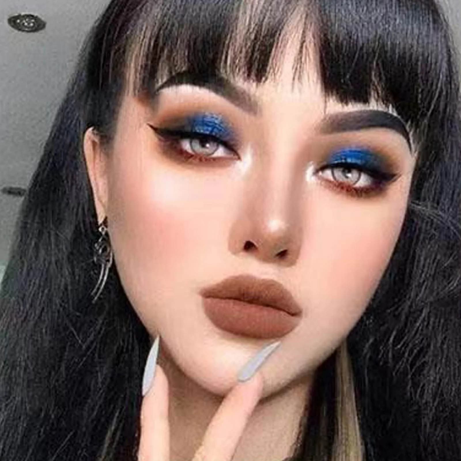 MEICOLY Blue Eyeshadow Stick 2pcs | Metallic Shimmer Crayon for Halloween Makeup - view 7