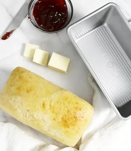 USA Pan Seamless Nonstick Standard Bread Loaf Pan 8.5 x 4.5 x 2.75 inches (21.6 x 11.4 x 7 cm) | 1 lb Capacity for Yeast Breads & Cakes thumbnail 2
