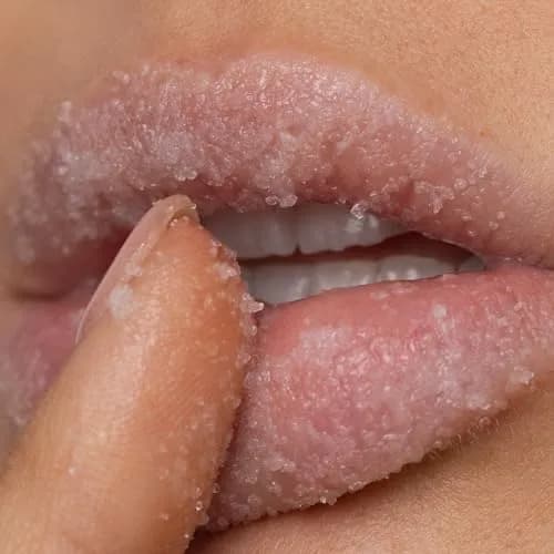 Poppy & Pout Lip Care Set | Lip Balm & Scrub | Sustainable Cardboard Tubes & Glass Jars, All Natural, Beeswax, Coconut Oil, Cruelty Free, Exfoliating & Moisturizing Lip Treatment (Pomegranate Peach) thumbnail 4