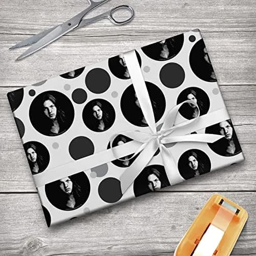 GRAPHICS & MORE David Gilmour Portrait Gift Wrap Wrapping Paper Roll | Vibrant, Official Pink Floyd Design, 76cm x 183cm thumbnail 5