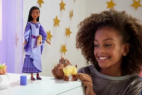 Mattel Disney Wish Asha of Rosas Adventure Pack Doll with Valentino & Star, Ages 3+ thumbnail 2