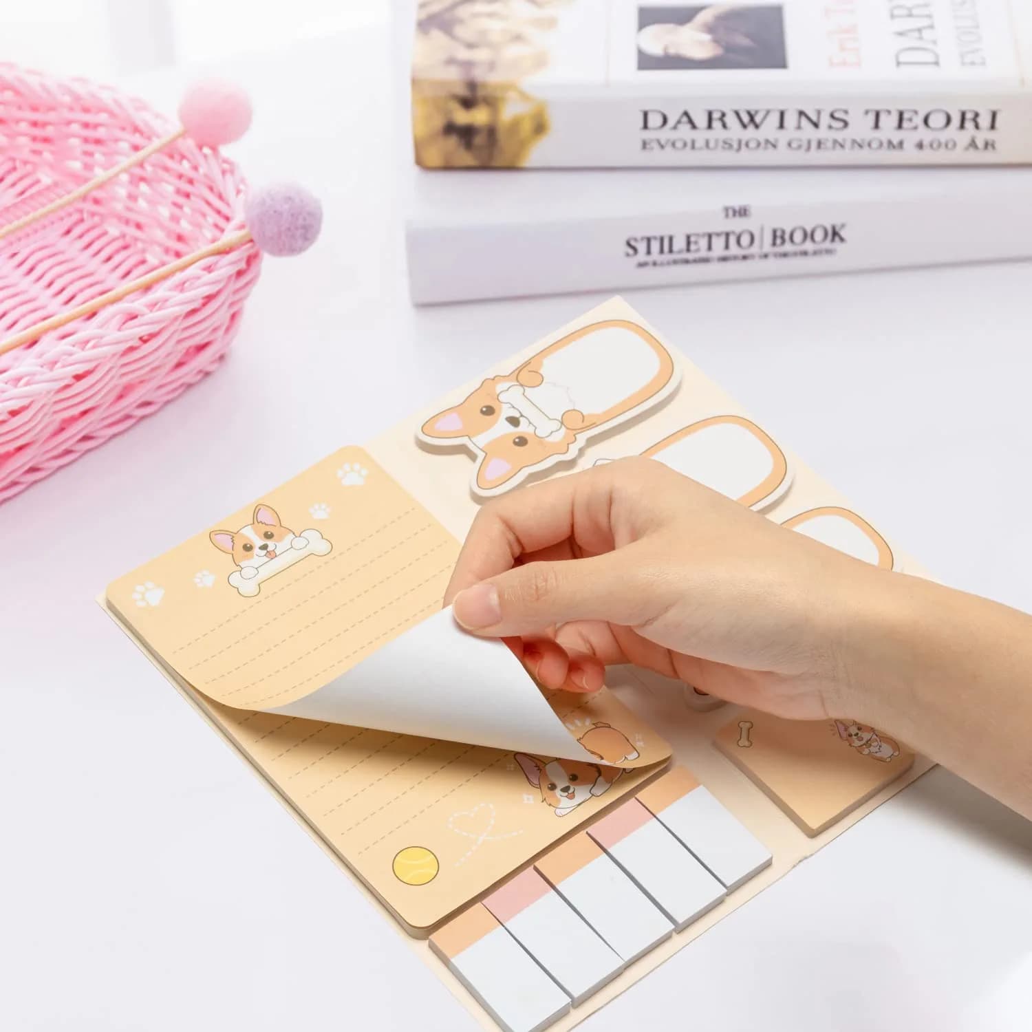 Xqumoi Corgi Butt Sticky Notes Set, 550 Sheets, Cute Cartoon Animal Divider Tabs Bundle Writing Memo Pads - view 3