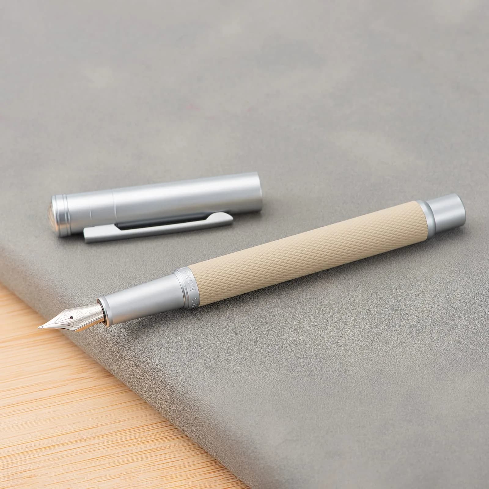 Asvine White Forest Fountain Pen Blade Nib Classic Design Calligraphy Pen with Converter and Metal Pen Case Set - view 7