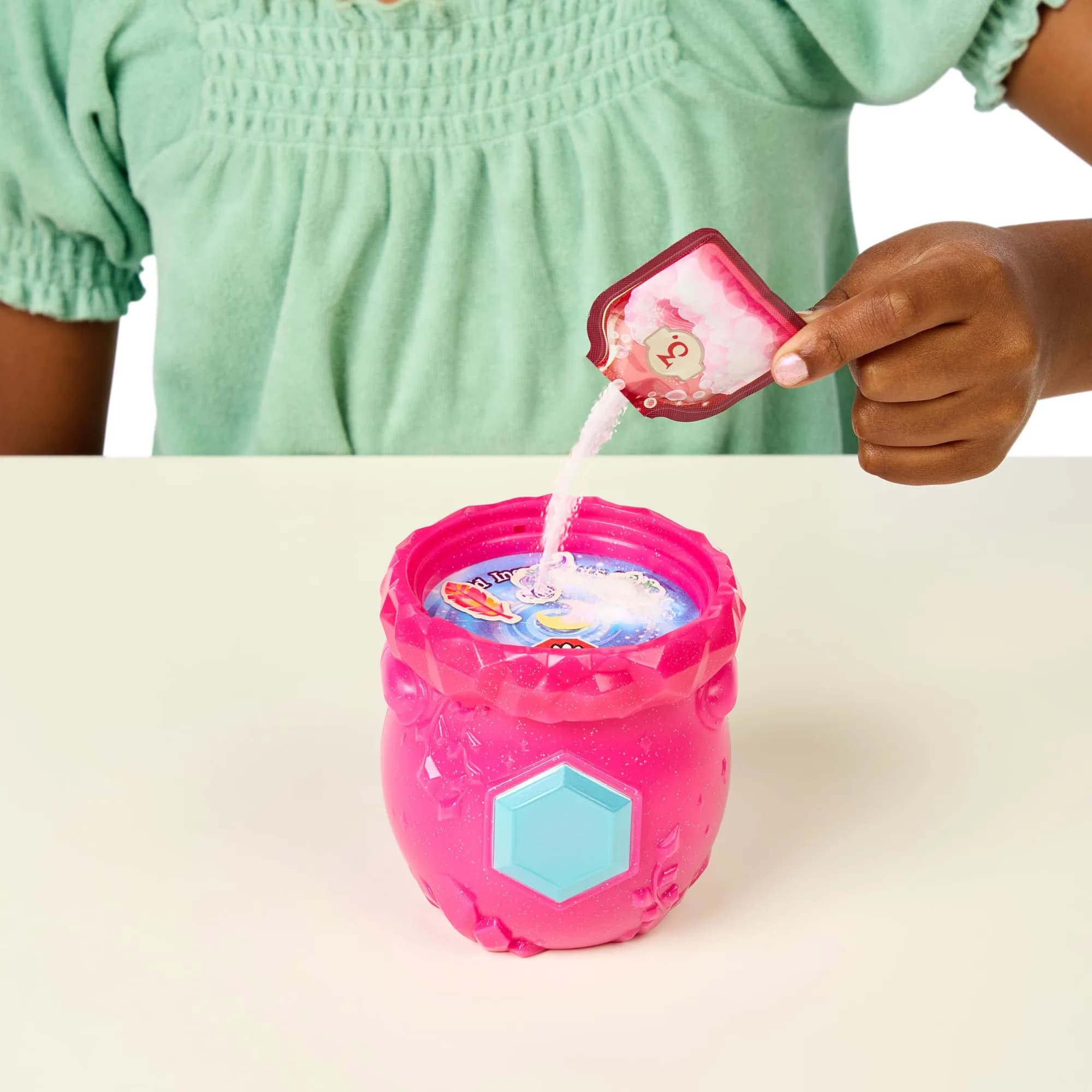 Magic Mixies Mixlings 2 Pack Cauldron with Magical Fizz and Reveal Unboxing, Crystal Woods Series (2 Figurines, 2 Wands, 3 Ingredients) - view 4