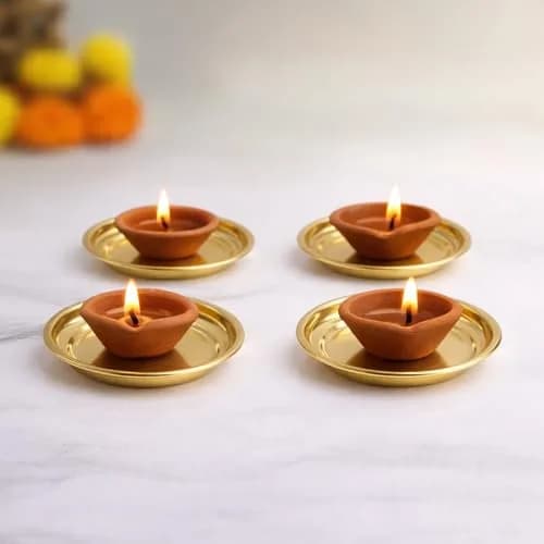 Spillbox Traditional Brass Diya for Puja | Small Pooja Plate 9.5cm (3.7in) | Authentic Indian Pooja Item thumbnail 3