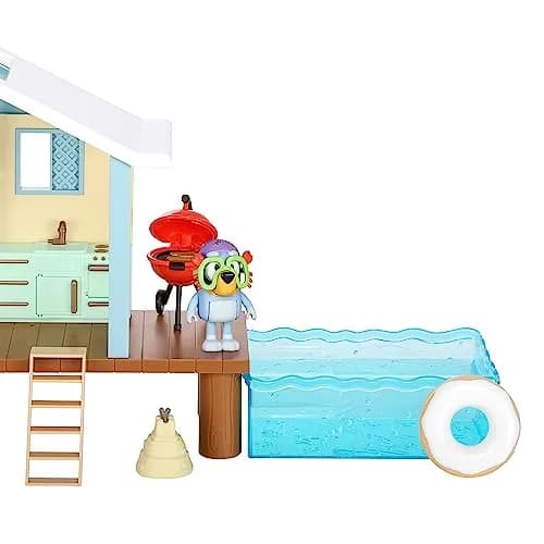 Bluey Beach Cabin Playset 10-Inch (25.4cm) with 10 Play Pieces & Goggles Figure | ASTM-Tested Toy for Kids Ages 3+ thumbnail 4