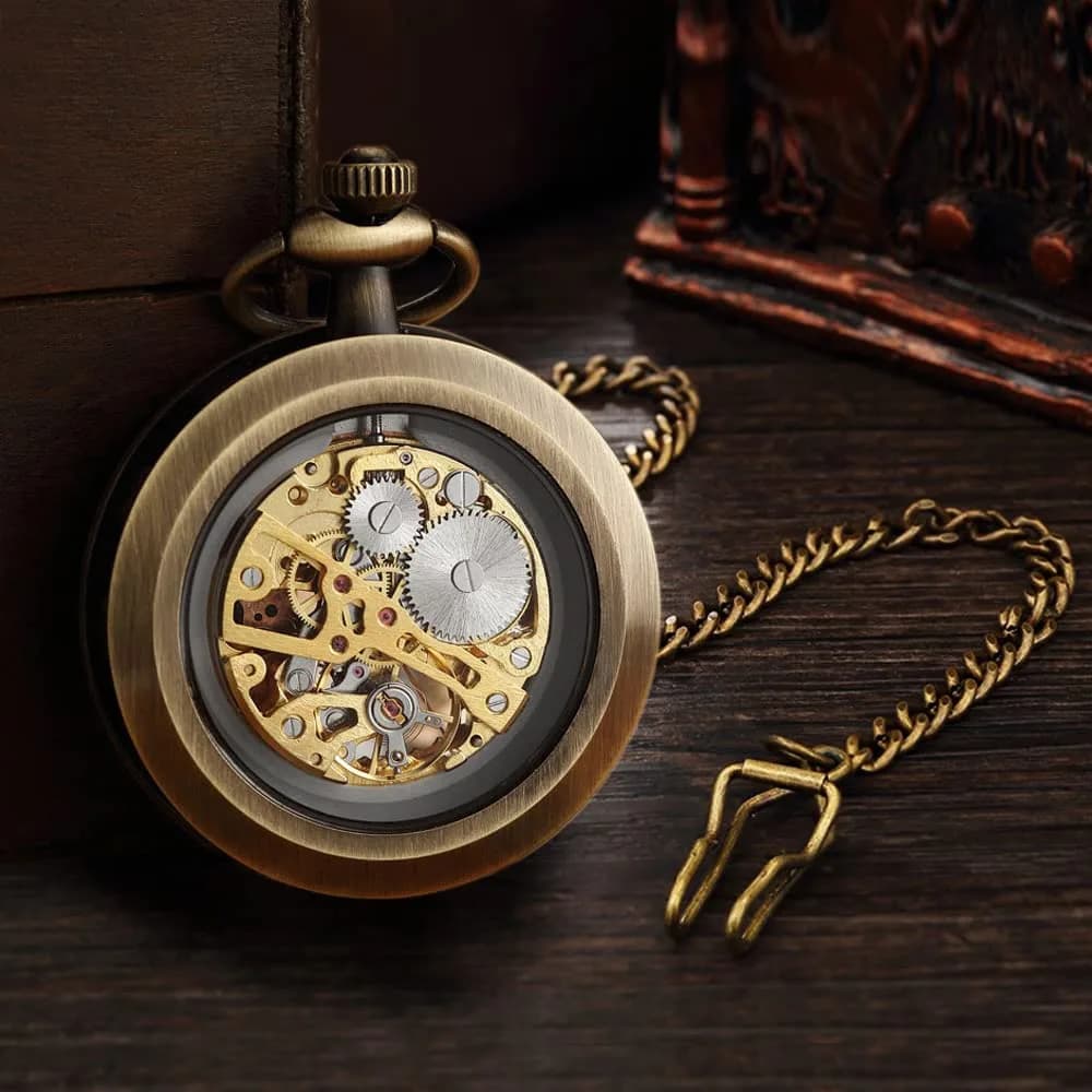 VIGOROSO Bronze Vintage Mechanical Pocket Watch with Chain | 4.3 cm (1.75 Inch) Case | Roman Numeral Dial - view 3