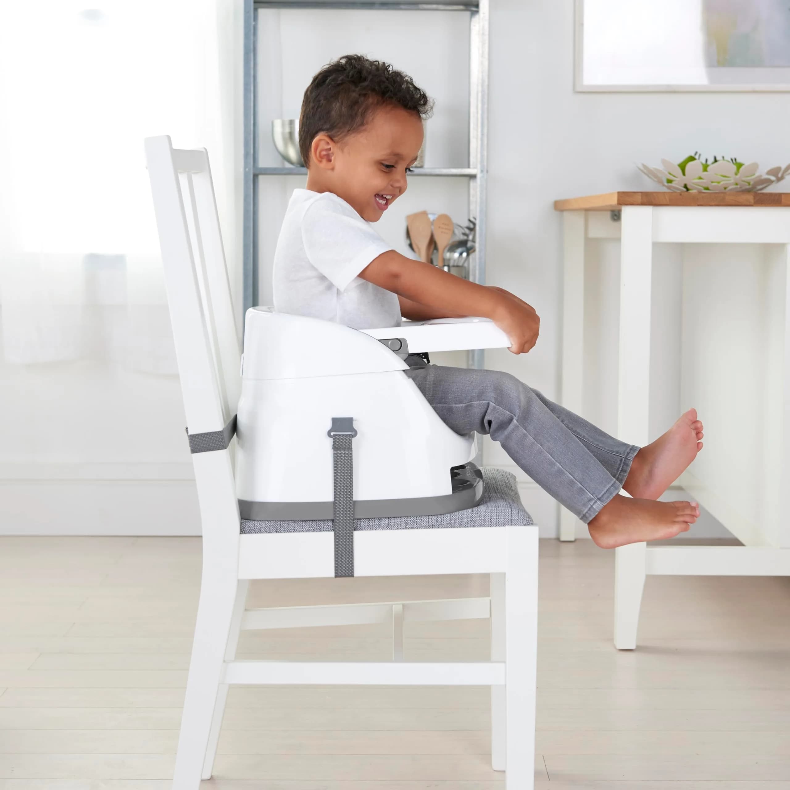 Ingenuity Baby Base 2-in-1 Booster Feeding and Floor Seat with Self-Storing Tray - Peony | 36 cm (14.2 in) Wide - view 7
