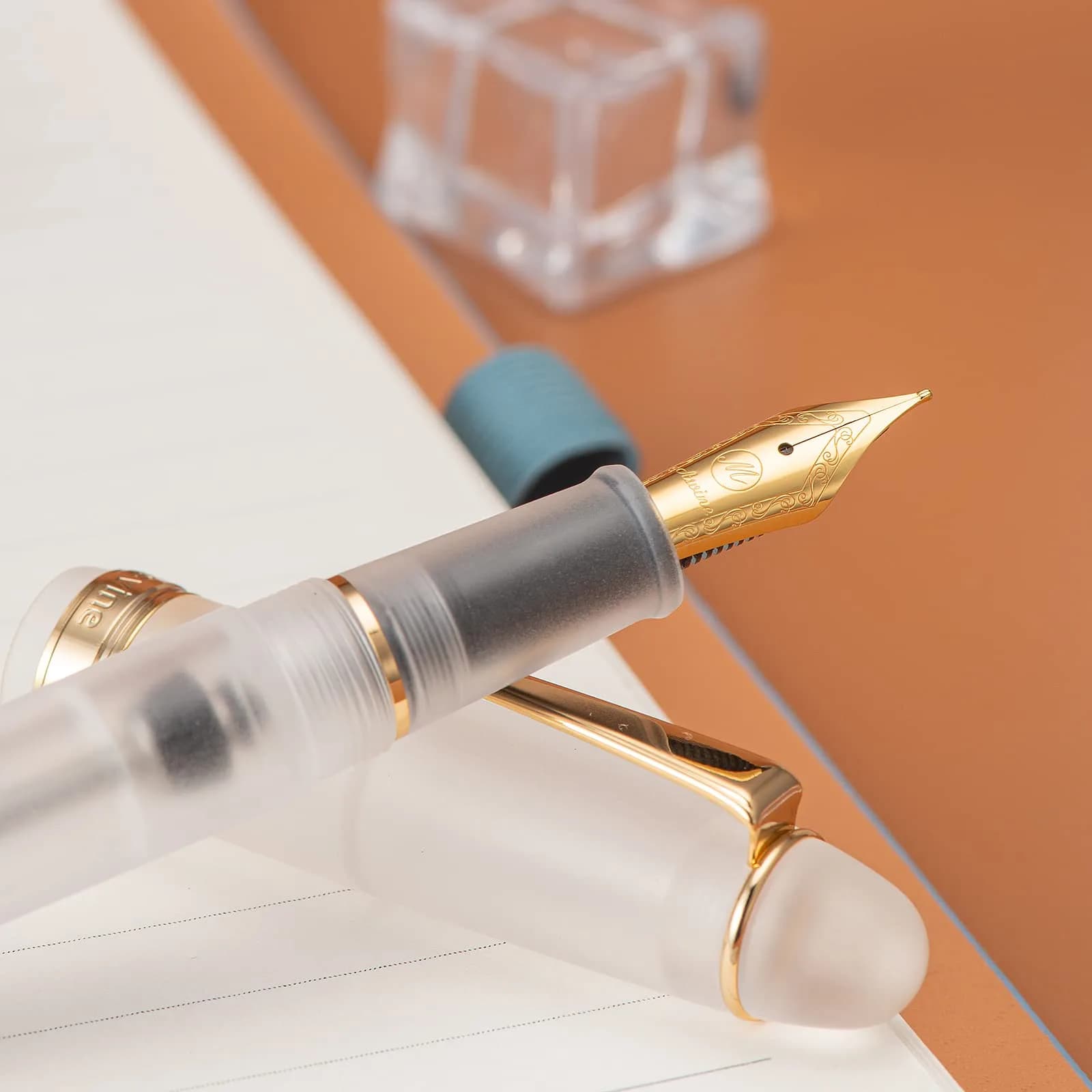 Asvine V126 Vacuum Filling Fountain Pen Medium Nib, Frosted Clear Acrylic, 14.8cm (5.8in) | Smooth Writing Instrument - view 6