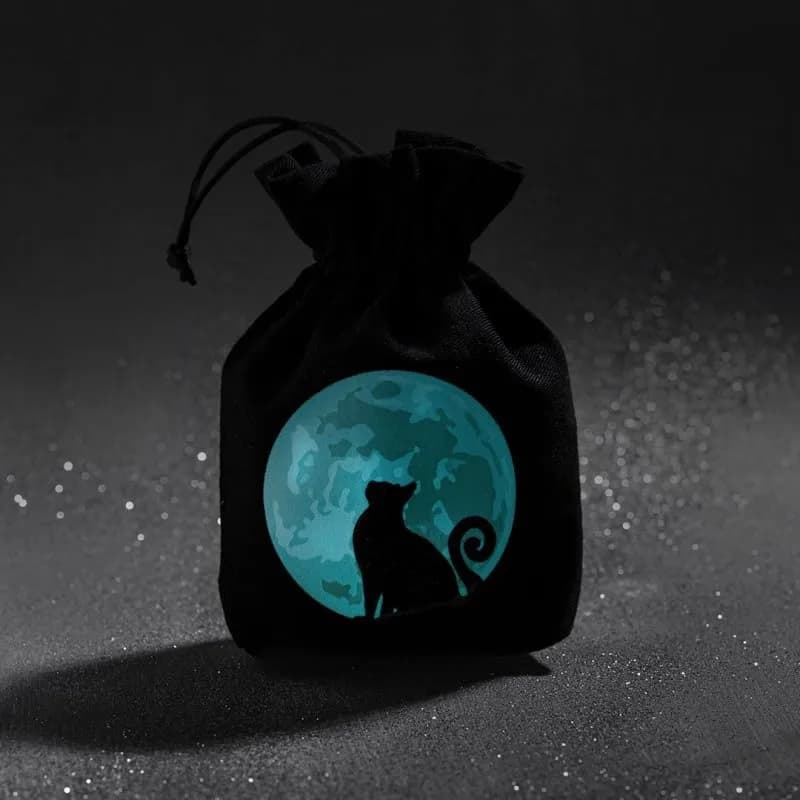 Q Workshop Cats Dice Bag The Mooncat | Glow-in-the-Dark Cat Dice Pouch (11 x 15 cm) thumbnail 6