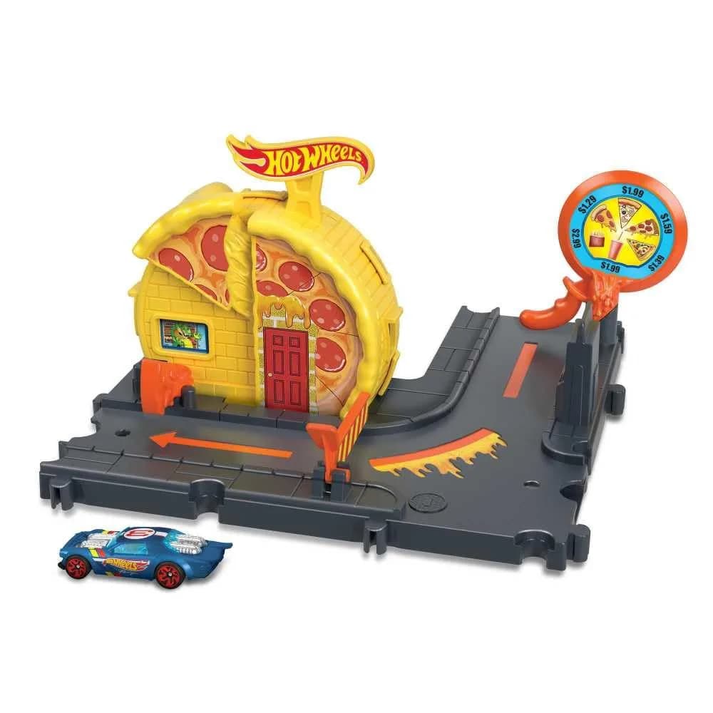 Hot Wheels City Speedy Pizza Pick-Up Playset with 1 Vehicle | Connects to Other Hot Wheels City Sets — Fuel Station Shift, Speedy Pizza Pick-up