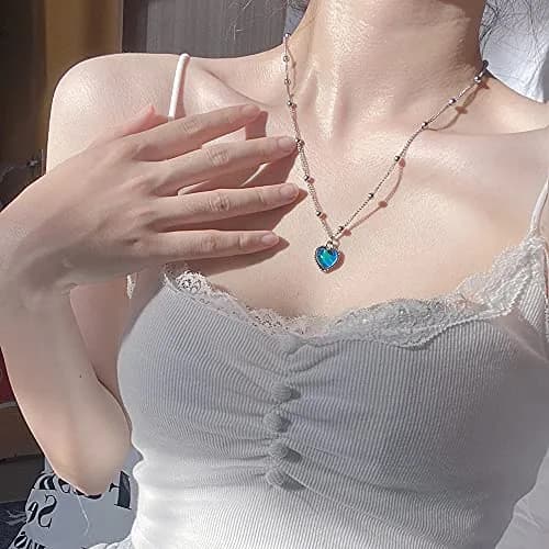 Yocoyee Color Change Love Heart Pendant Necklace 1.4cm x 1.4cm | Temperature-Sensitive Heart Jewelry for Women thumbnail 4