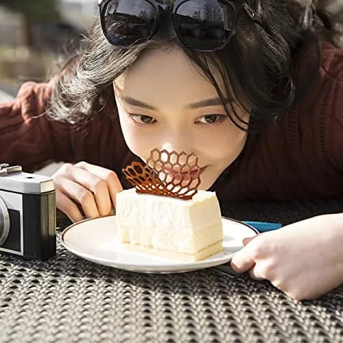 QLINLEAF Hollow Honeycomb Silicone Candy Mold | 3D Chocolate & Cake Decorating Mould thumbnail 4