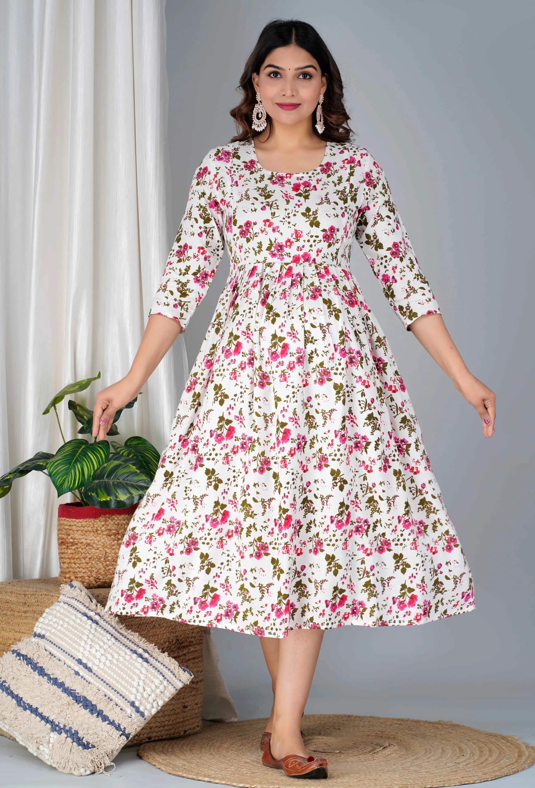 Jikonet White Kurta Maternity Dress with Hidden Zip & Overlapping Flaps for Easy Feeding, 100cm (39.37in) Length | Anarkali Style - view 3