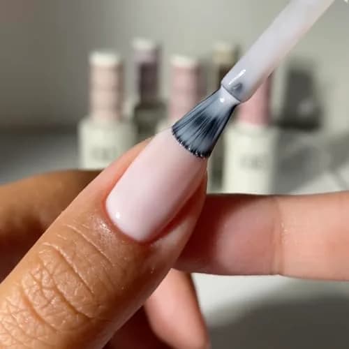 DAISY DND Sheer Collection Gel Polish Set 0.5 Fl Oz | 3 Week Chip-Free Durability thumbnail 2