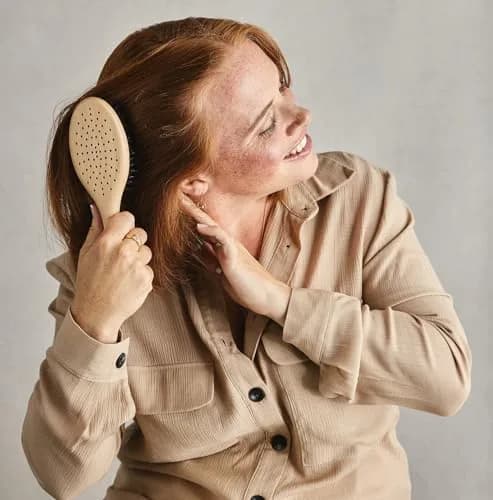 Kent LPF1 Pure Flow Oval Cushion Vented Hair Brush with Boar Bristle & Nylon Bristle, 21.9cm (8.62in) | Blowdry Detangle Volume Curls thumbnail 3