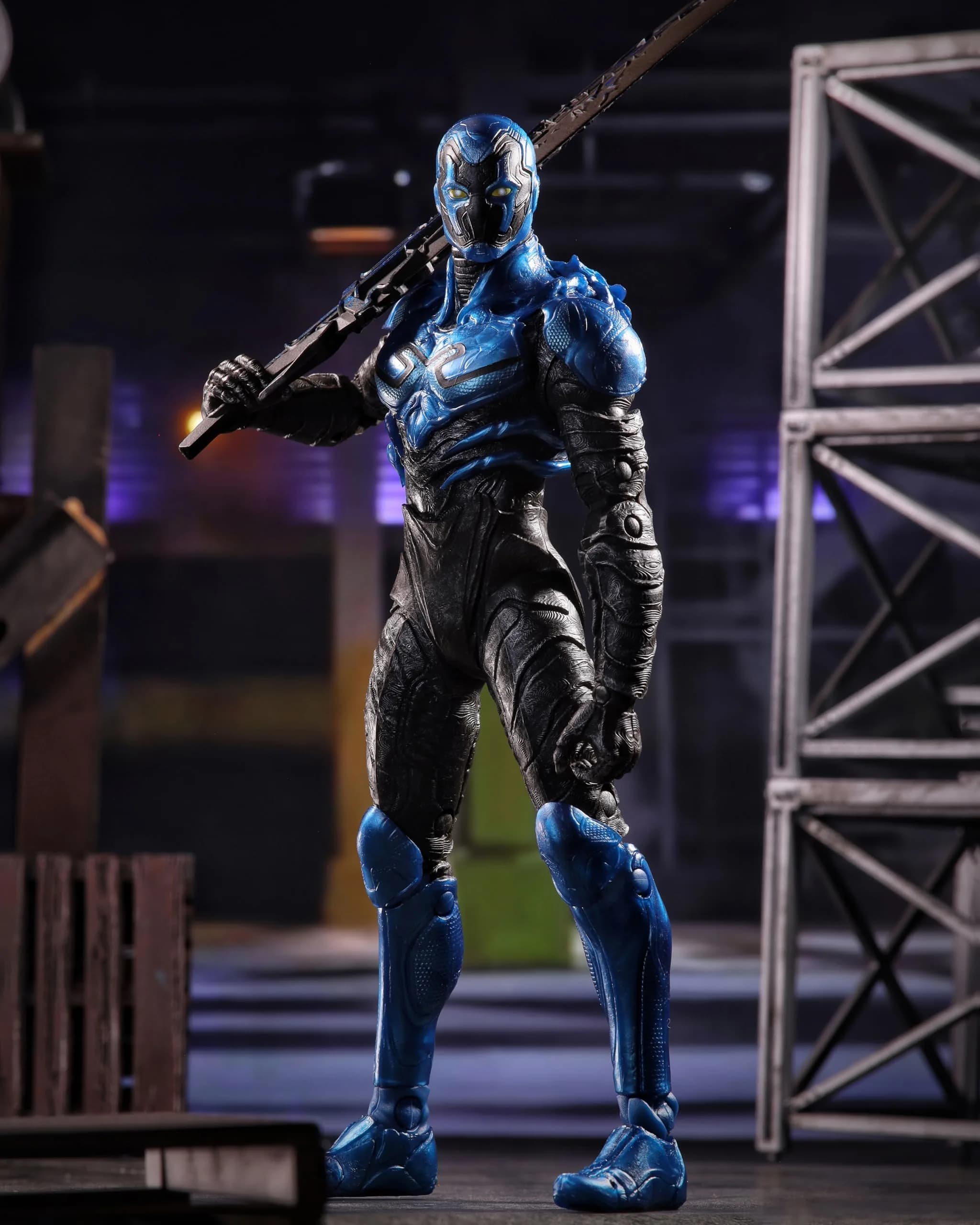 McFarlane Toys DC Multiverse Blue Beetle Action Figure 7in (17.78cm) | Ultra Articulated - view 3