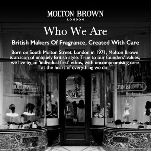 Molton Brown Re-Charge Black Pepper Body Wash 299ml (10 fl. oz.) | Award-Winning Woody-Citrus Energising Fusion thumbnail 5