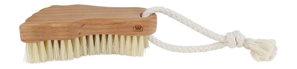 Redecker Children's Foot Brush Natural Pig Bristle Oiled Beechwood 10.9cm (4.3-inch) - view 5