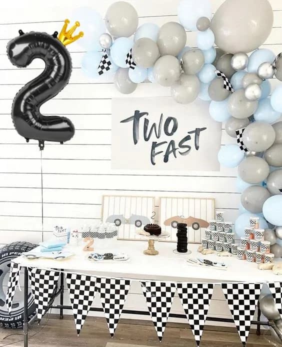 IWERP Black With Crown Number 2 Balloon - 40 Inch Reusable Foil Balloon for 2nd Birthday Decorations - view 3